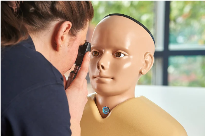 Alternative view of Simulador Digital de Exame de Olho AR503 – Treinamento em Oftalmoscopia e Retinopatia